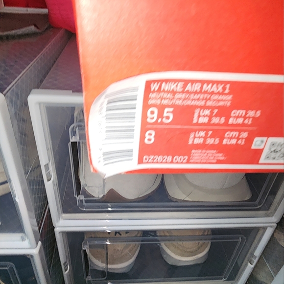 Nike Air Max 1 Women's Sneakers - White and Red - Picture 3 of 7